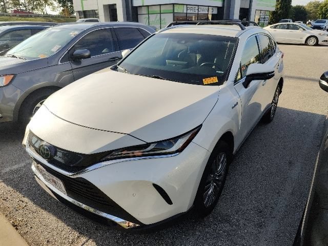 Used 2021 Toyota Venza XLE w/ Softex Package AWD/4WD image 22