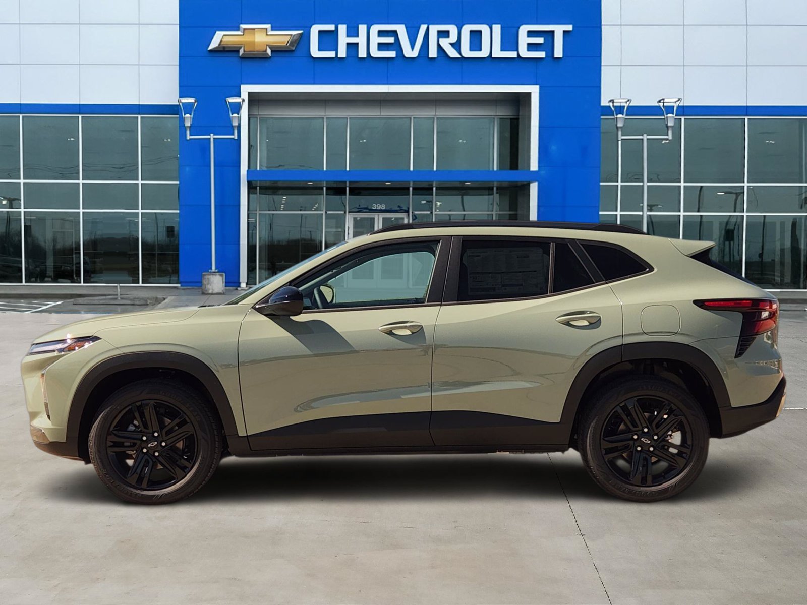 New 2026 Chevrolet Trax ACTIV w/ Driver Confidence Package FWD image 3