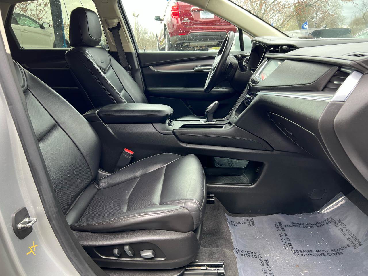 Used 2017 Cadillac XT5 Premium Luxury image 16