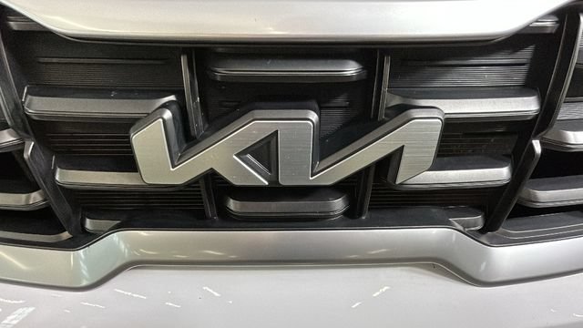 Used 2024 Kia Telluride S w/ S Sunroof Package AWD/4WD image 8