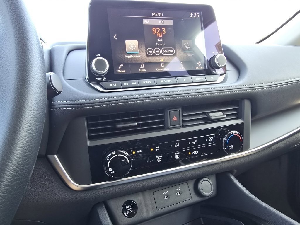 New 2026 Nissan Rogue S image 15