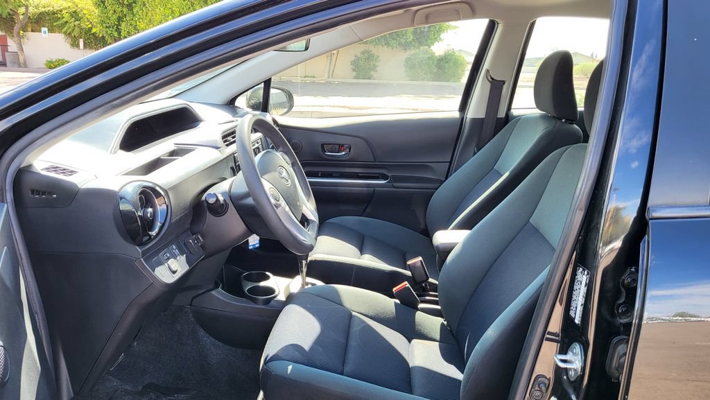 Used 2016 Toyota Prius C Two FWD image 26