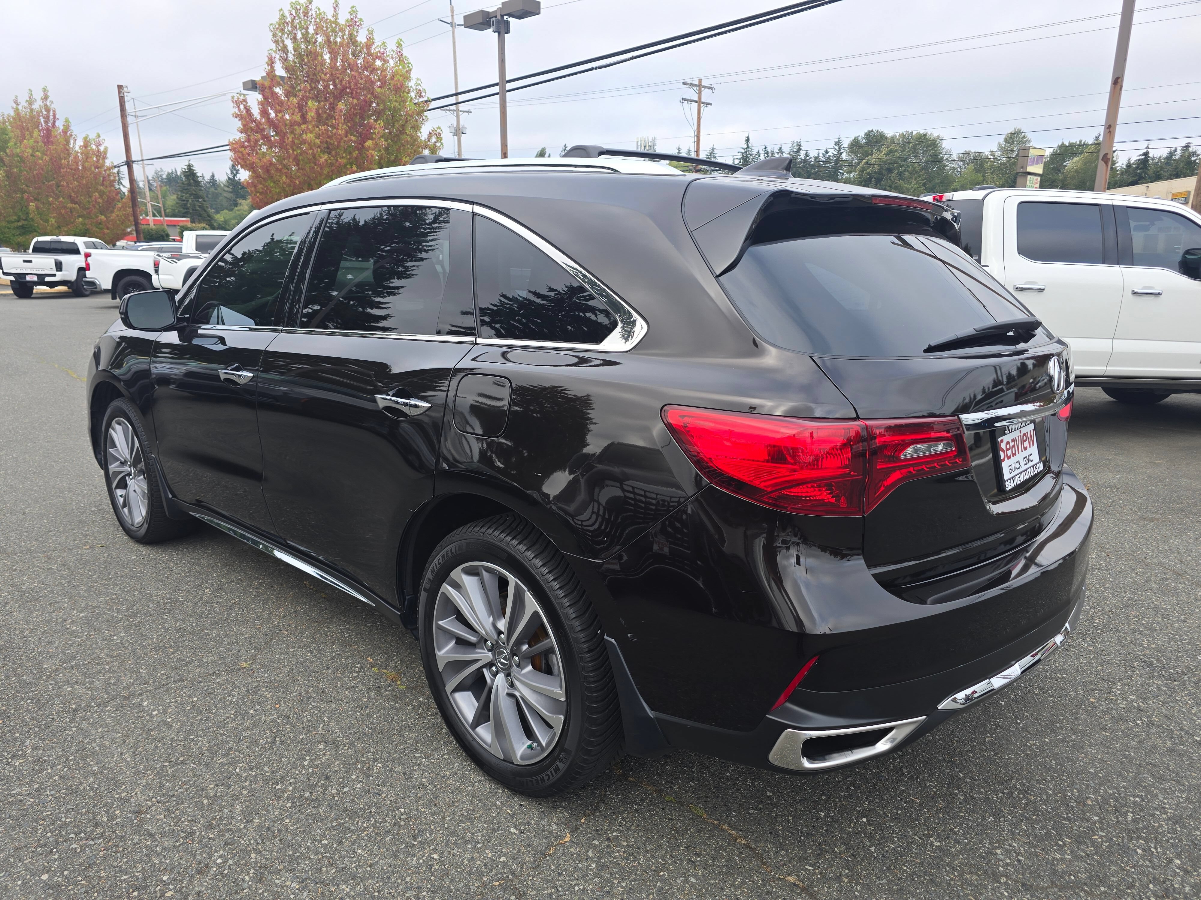 Used 2017 Acura MDX w/ Technology Package AWD/4WD image 5