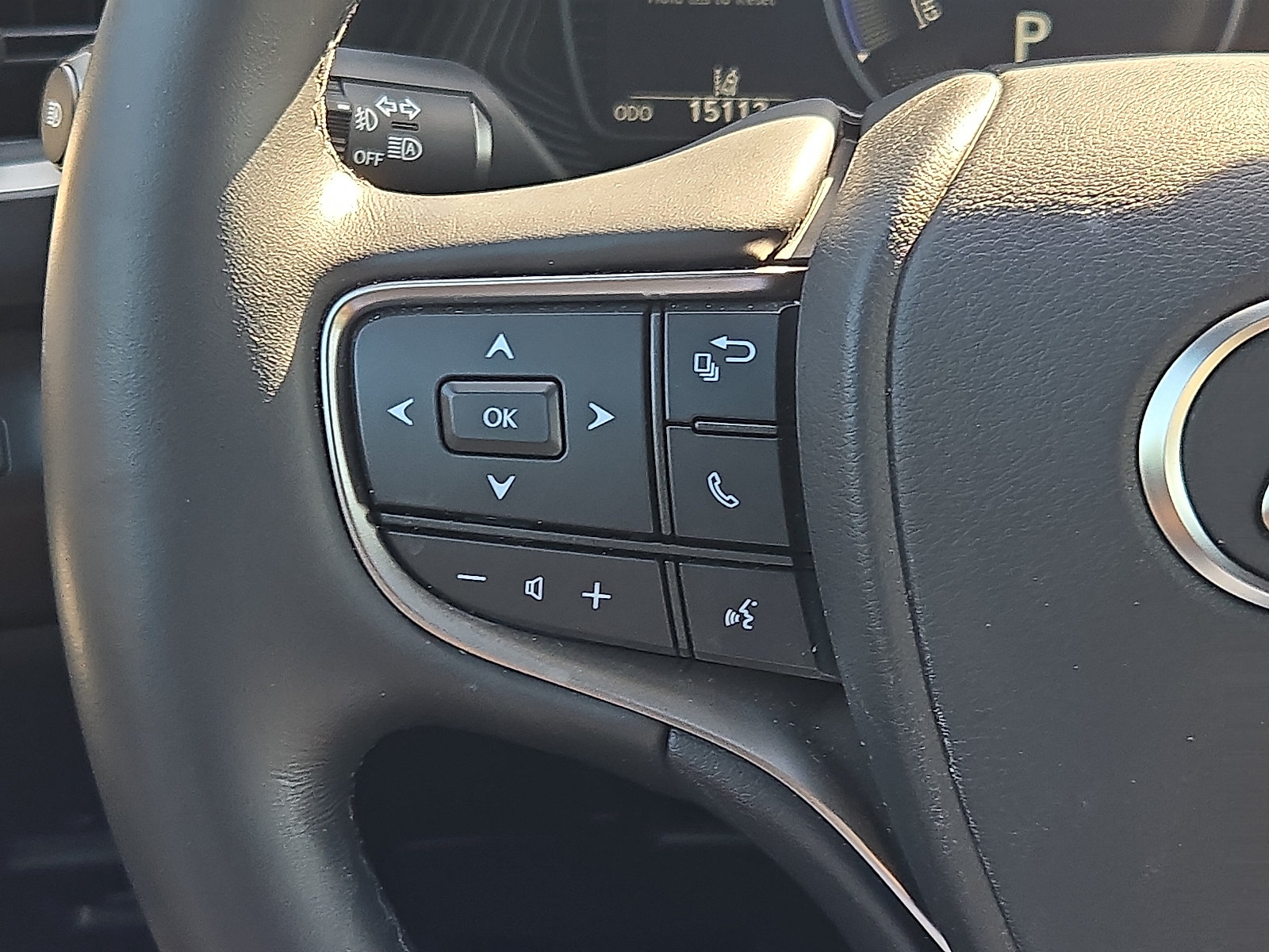 Used 2023 Lexus UX 250h F Sport w/ Accessory Package (Z2) AWD/4WD image 22
