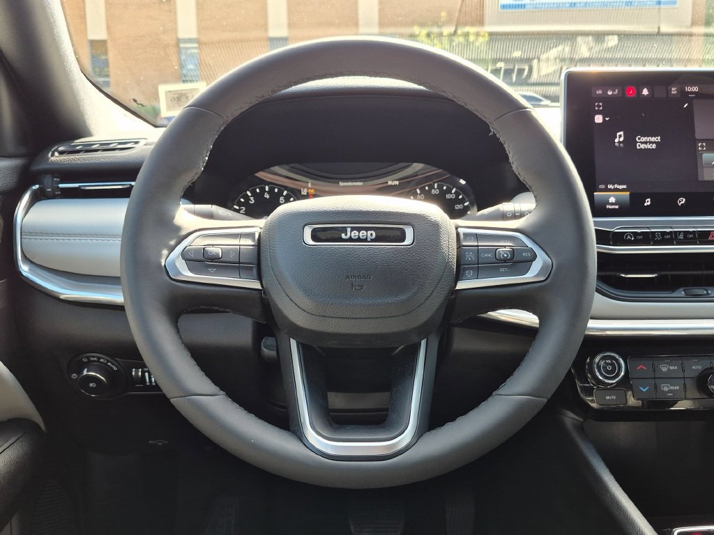 Certified 2023 Jeep Compass Limited AWD/4WD image 13