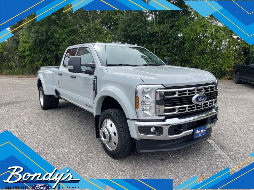 Used 2026 Ford F450 XLT w/ FX4 Off-Road Package image 1