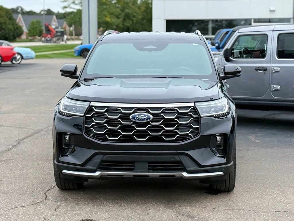 Used 2026 Ford Explorer Platinum w/ LUX Leather Package AWD/4WD image 34