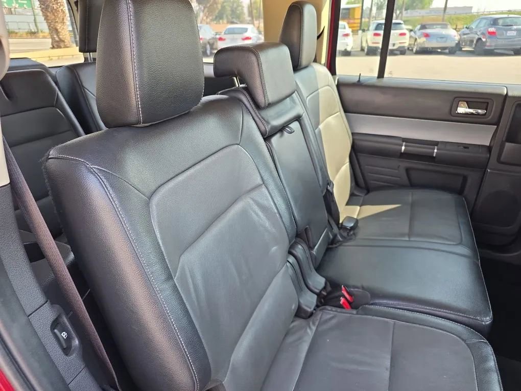 Used 2014 Ford Flex SEL w/ Equipment Group 202A image 16