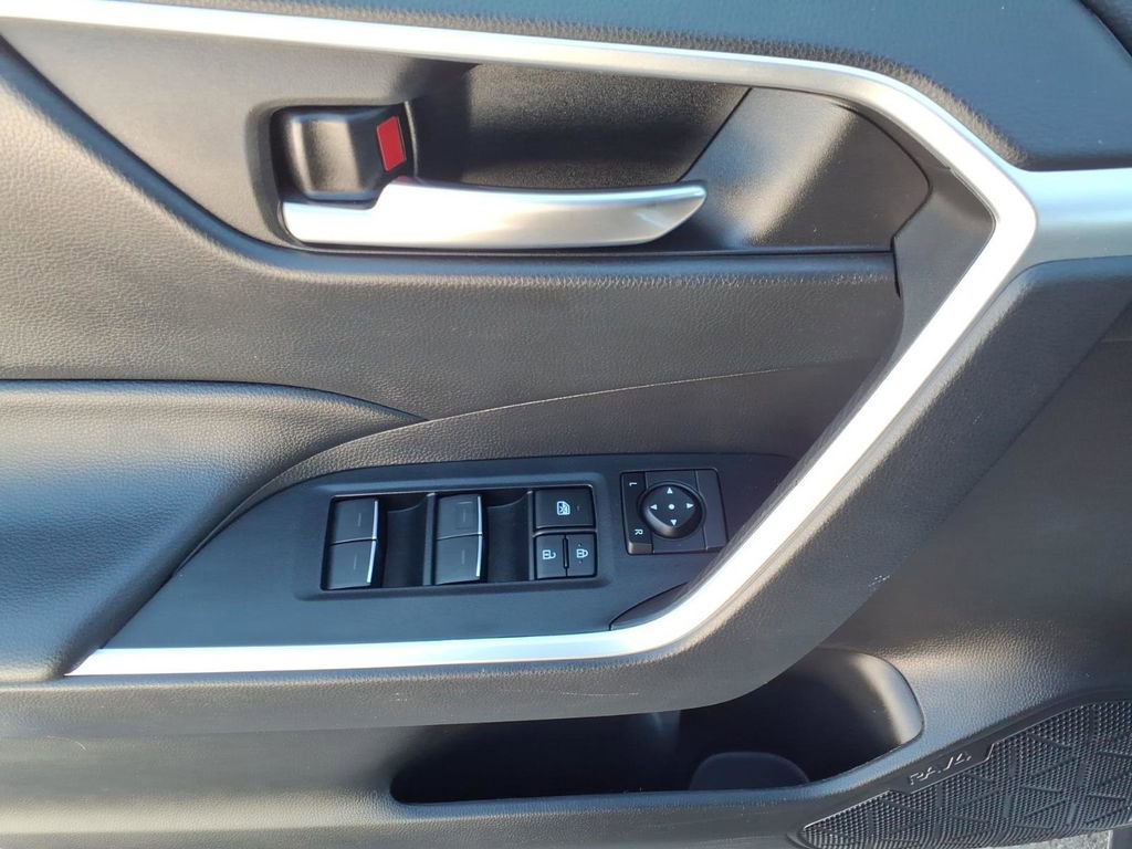 Certified 2023 Toyota RAV4 XLE w/ Convenience Package image 26