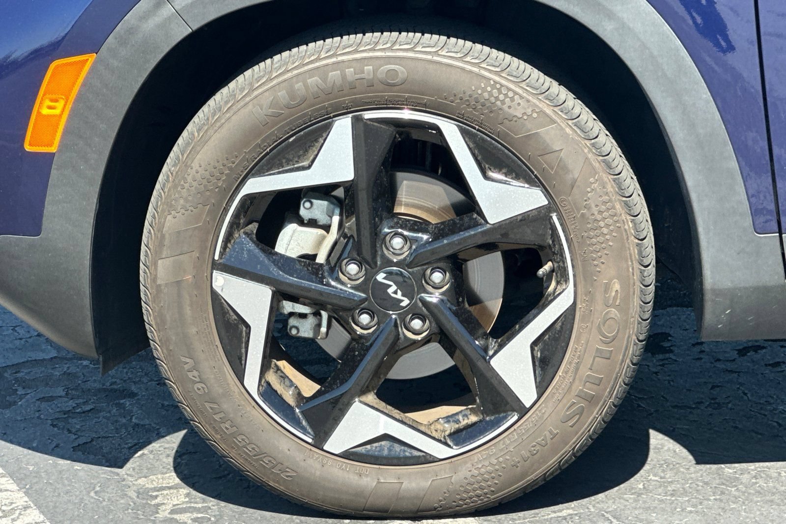 Certified 2024 Kia Seltos EX FWD image 46