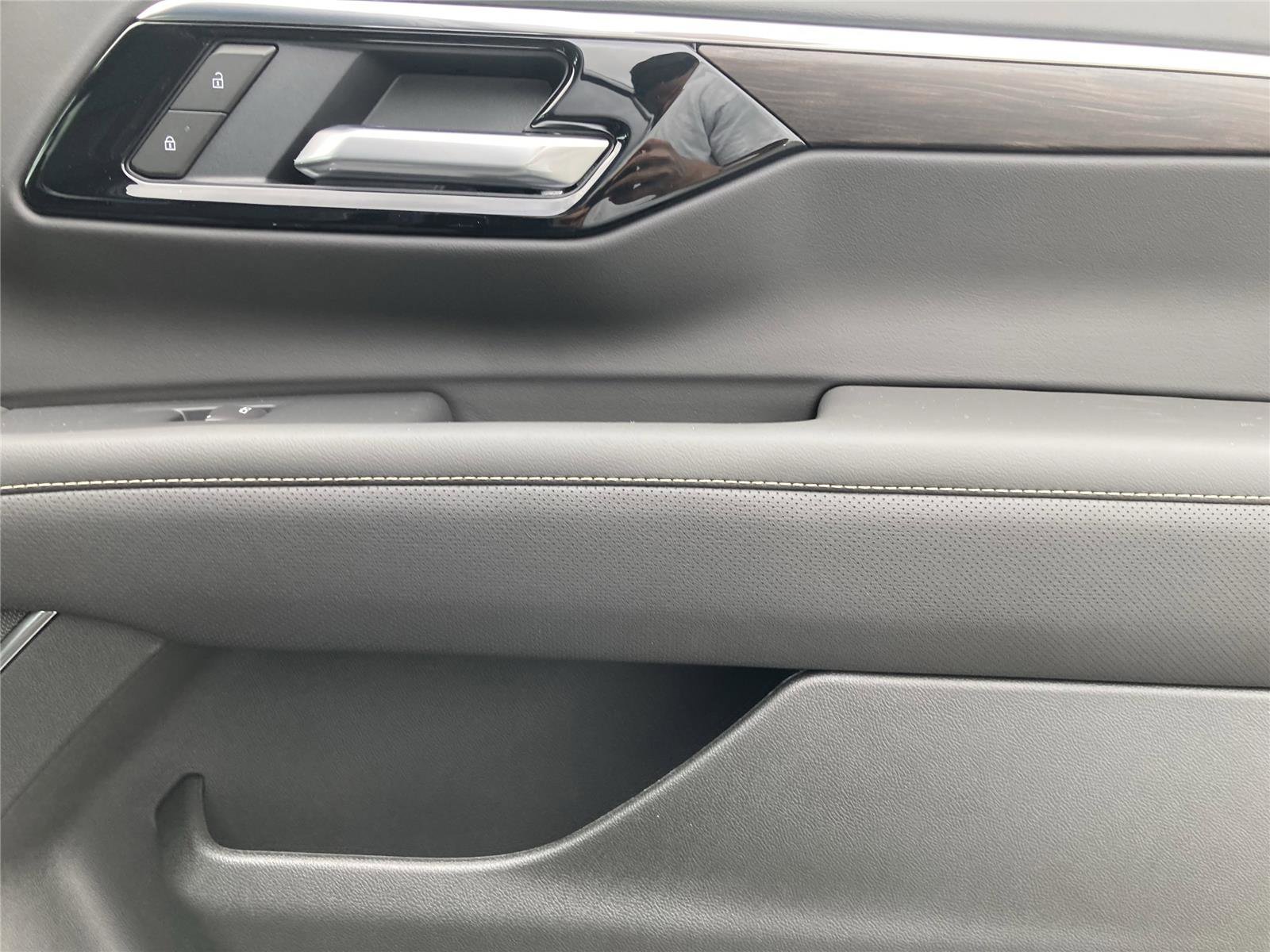 New 2026 Chevrolet Tahoe Premier image 30