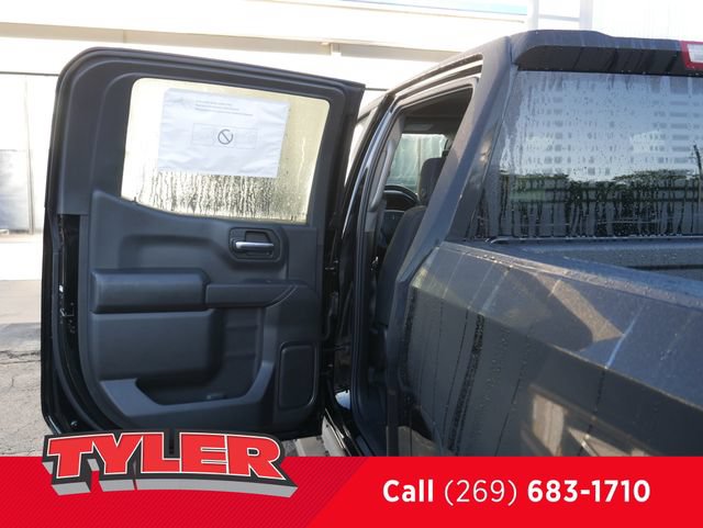 New 2026 Chevrolet Silverado 1500 Custom Trail Boss w/ Dark Appearance Package AWD/4WD image 18