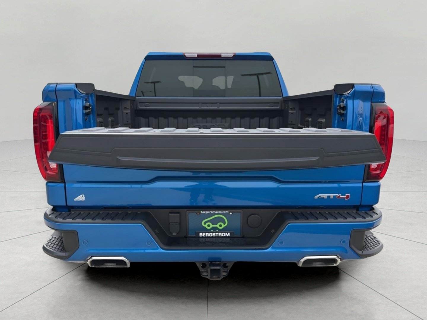 Used 2024 GMC Sierra 1500 AT4 w/ AT4 Premium Package AWD/4WD image 29