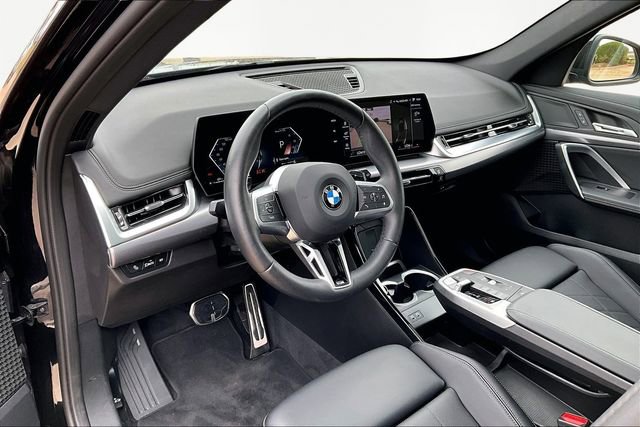 Used 2025 BMW X1 xDrive28i w/ M Sport Package AWD/4WD image 13