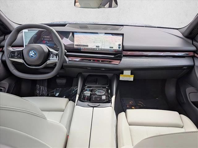 New 2026 BMW i5 eDrive40 w/ Premium Package AWD/4WD image 15