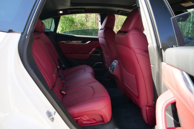 Used 2022 Maserati Levante Modena image 35