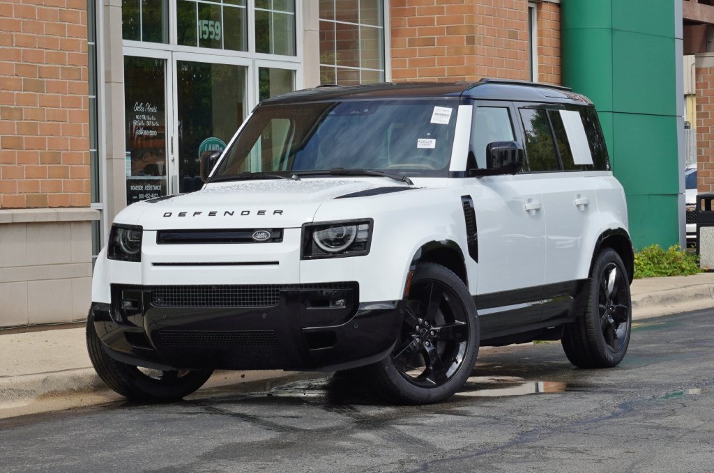 New 2026 Land Rover Defender 110 X-Dynamic SE