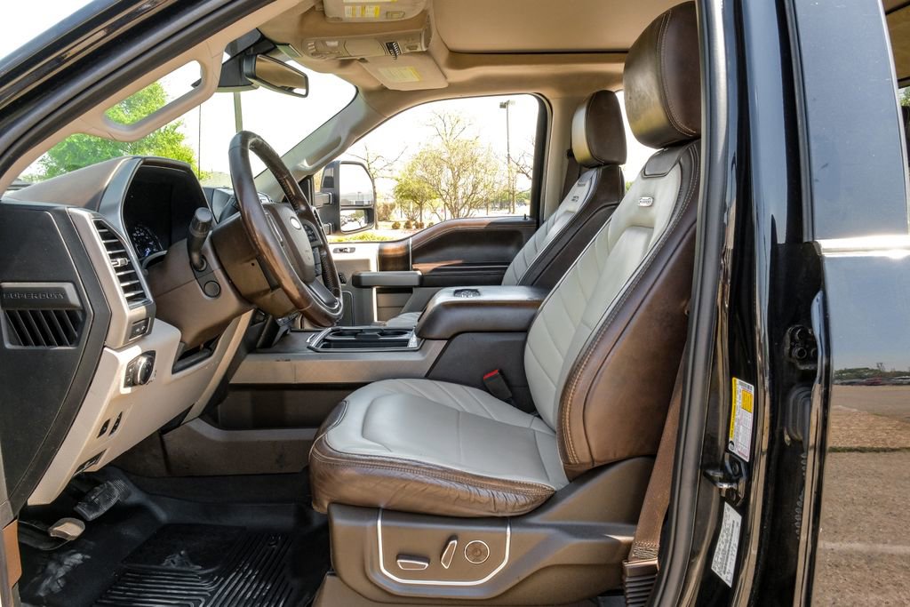 Used 2019 Ford F350 Limited image 37