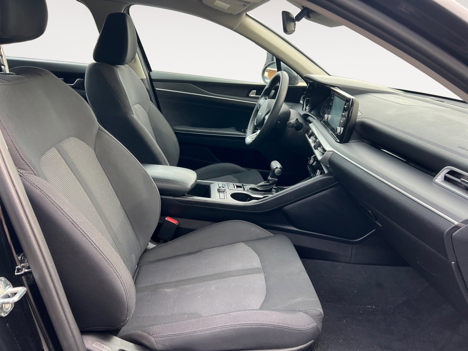 Used 2022 Kia K5 LXS image 15