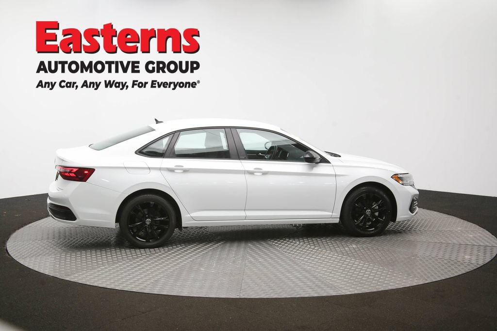 Used 2024 Volkswagen Jetta Sport FWD image 45