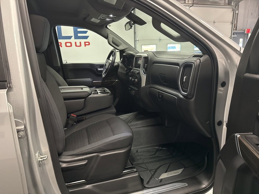 Used 2019 Chevrolet Silverado 1500 RST image 43