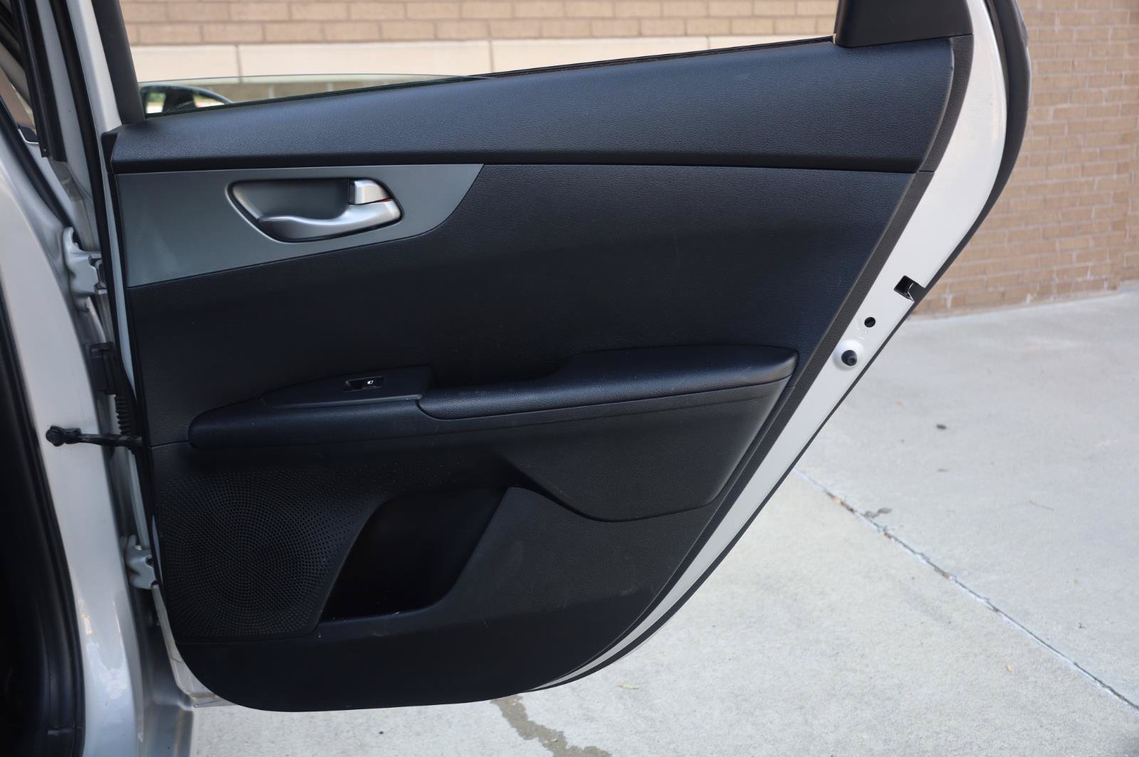 Used 2019 Kia Forte LXS FWD image 22