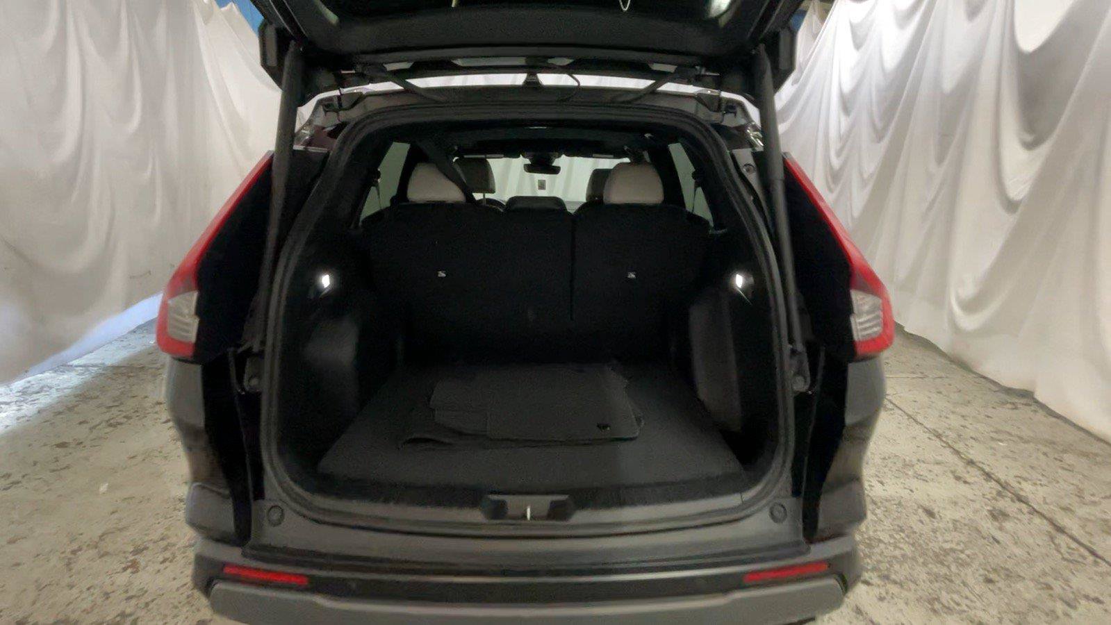 Used 2024 Honda CR-V Sport Touring image 20