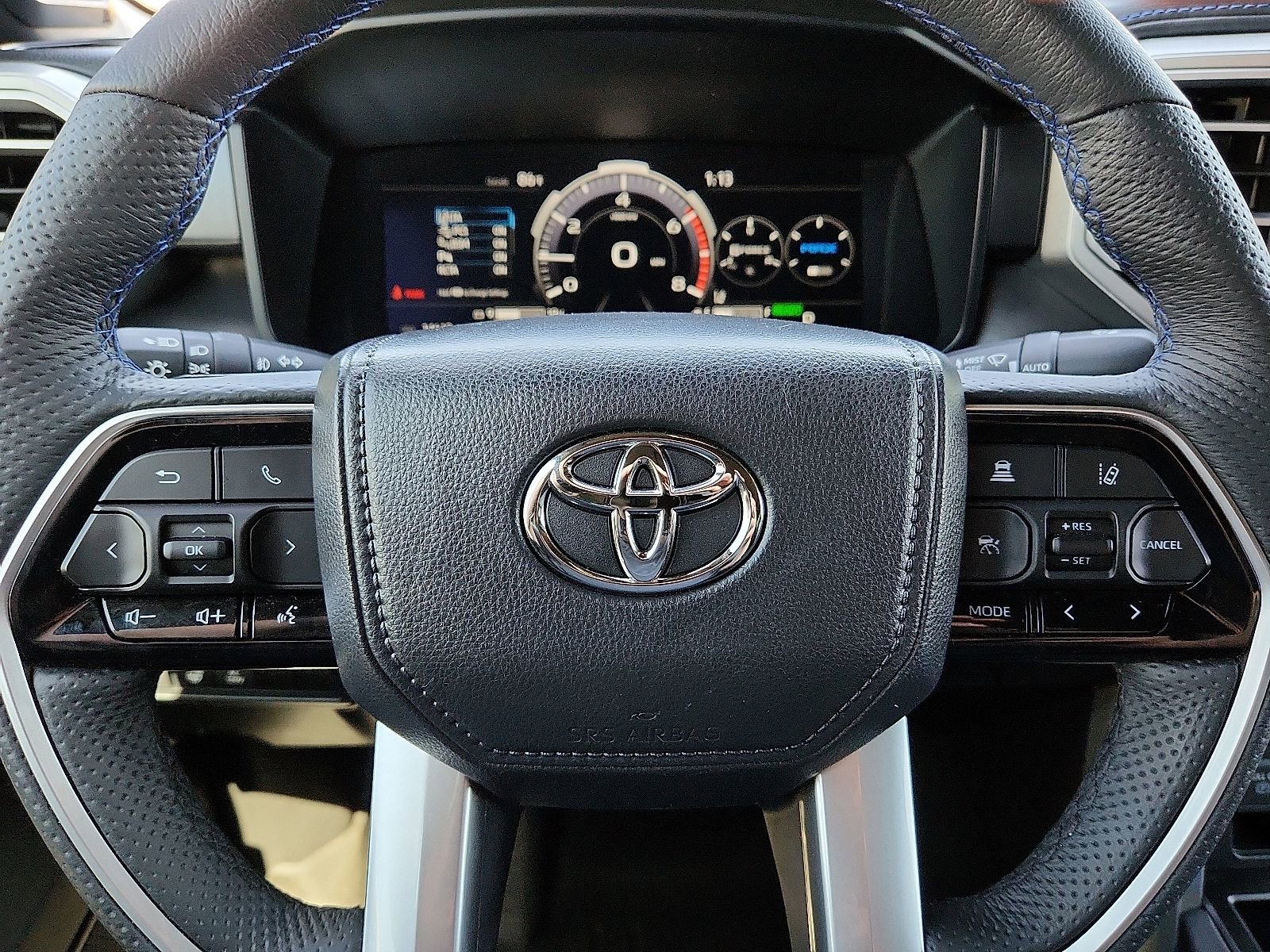 Used 2025 Toyota Tundra Platinum image 24