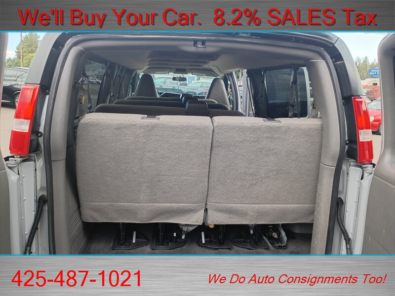Used 2020 Chevrolet Express 3500 LS RWD image 25