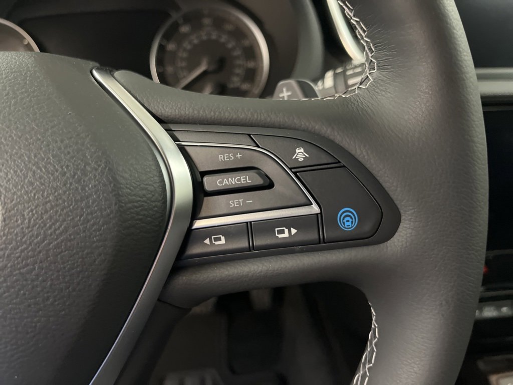 Certified 2025 INFINITI QX55 Essential image 29