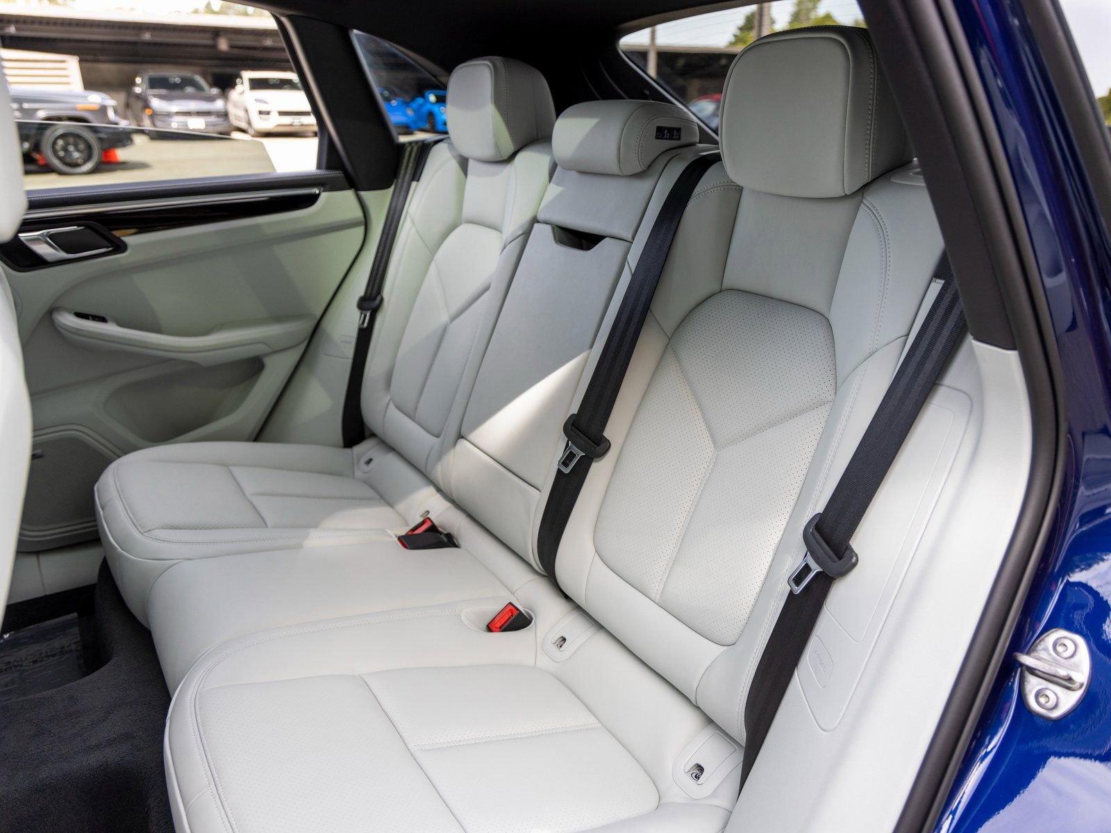 New 2025 Porsche Macan image 48