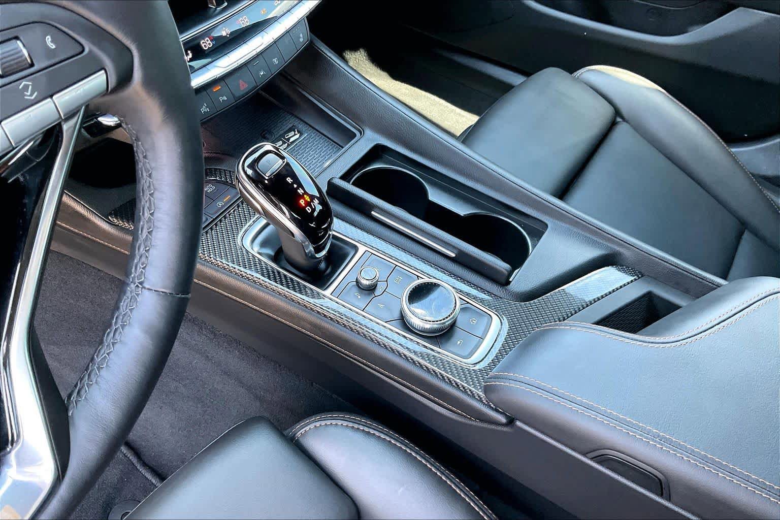 Used 2025 Cadillac CT5 Sport RWD image 16