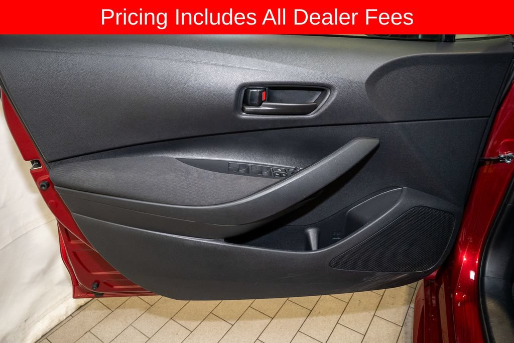 Used 2023 Toyota Corolla LE FWD image 11