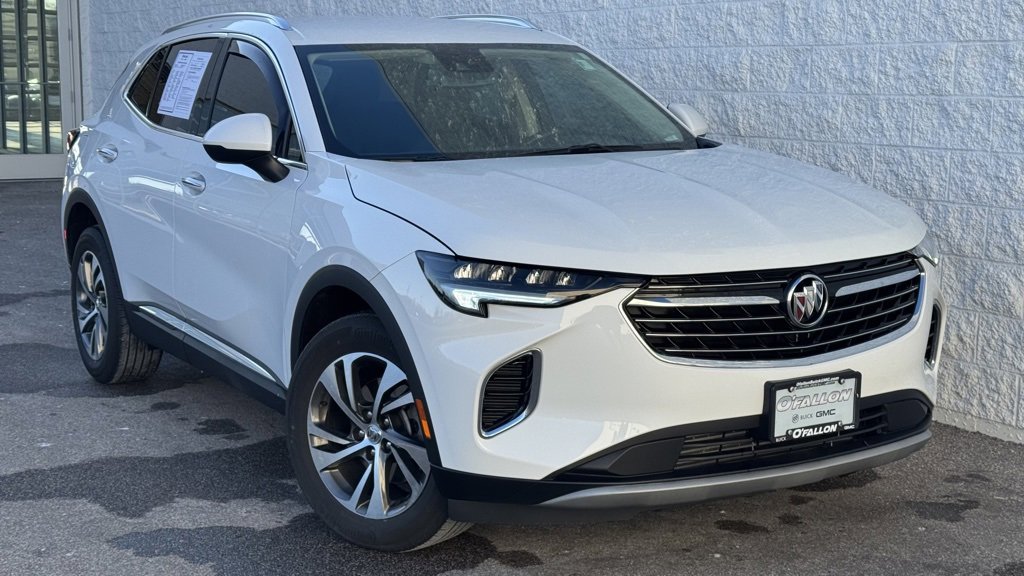 Used 2023 Buick Envision Essence image 2
