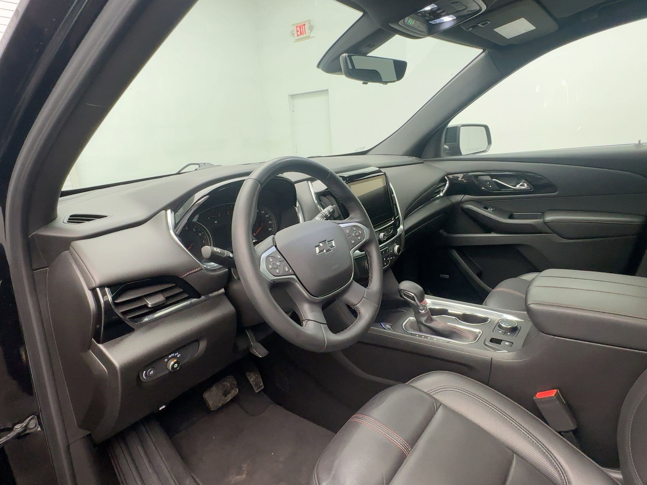 Certified 2023 Chevrolet Traverse RS image 4