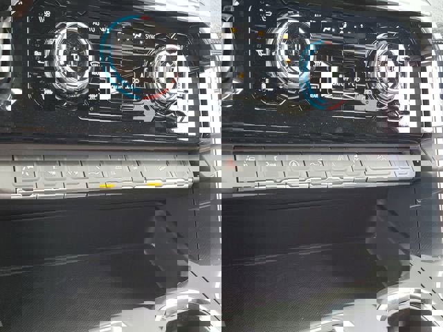 New 2026 GMC Sierra 1500 Denali w/ Denali Reserve Package AWD/4WD image 25