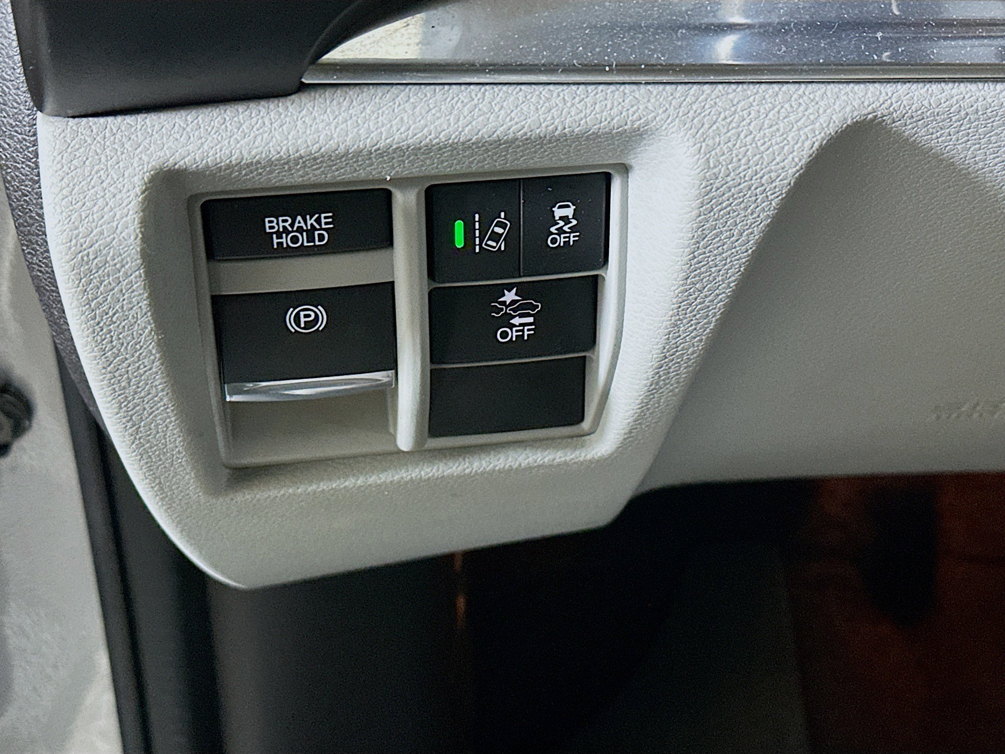 Used 2020 Acura MDX FWD image 16