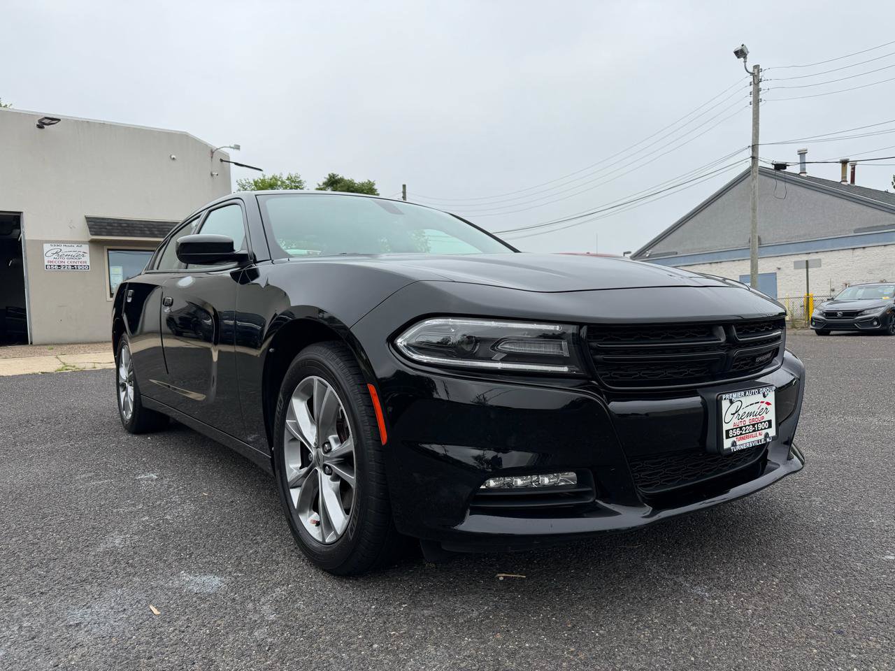 Used 2020 Dodge Charger SXT w/ Plus Group AWD/4WD image 3