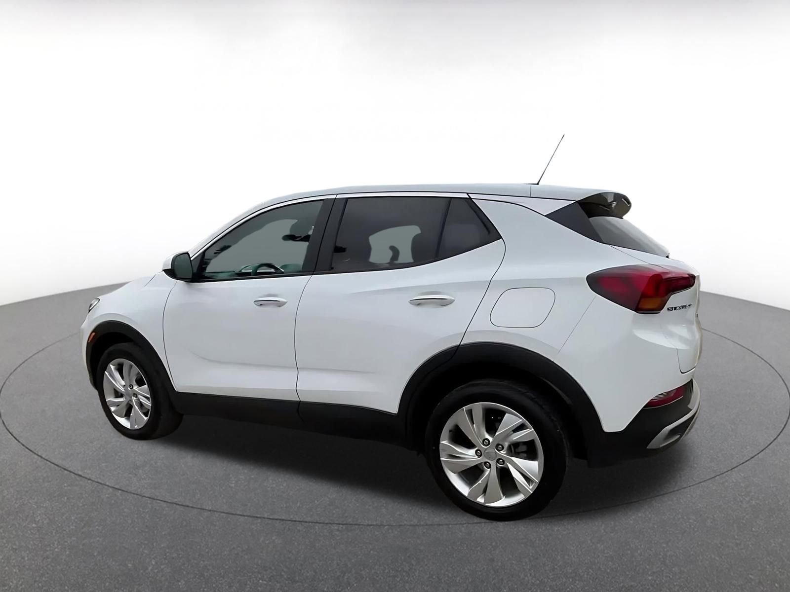 Used 2025 Buick Encore GX Preferred image 10