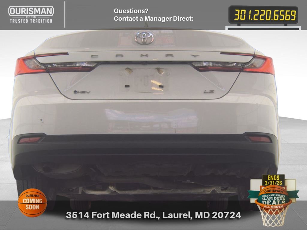 Used 2025 Toyota Camry LE image 9