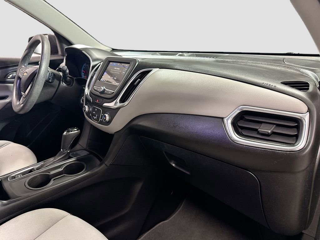 Used 2019 Chevrolet Equinox LS image 27
