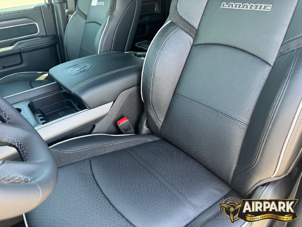 New 2026 RAM 2500 Laramie AWD/4WD image 20