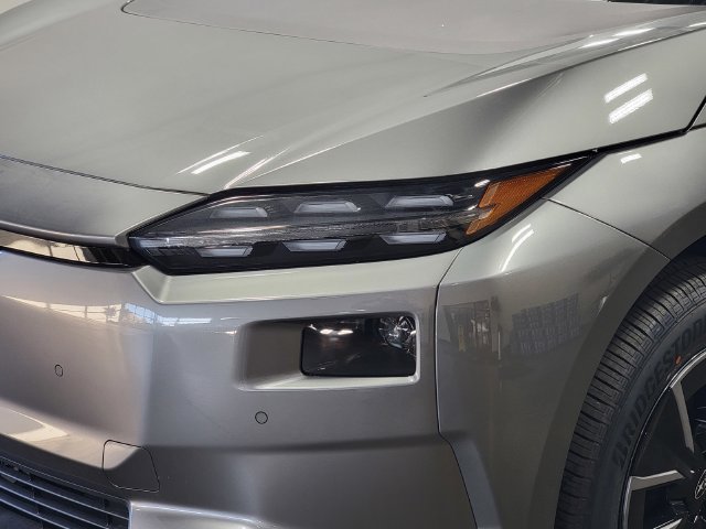 New 2026 Subaru Solterra AWD/4WD image 9