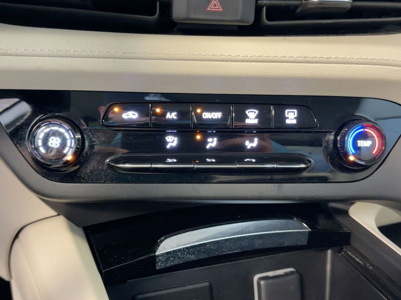 Certified 2023 Buick Envision Preferred image 18