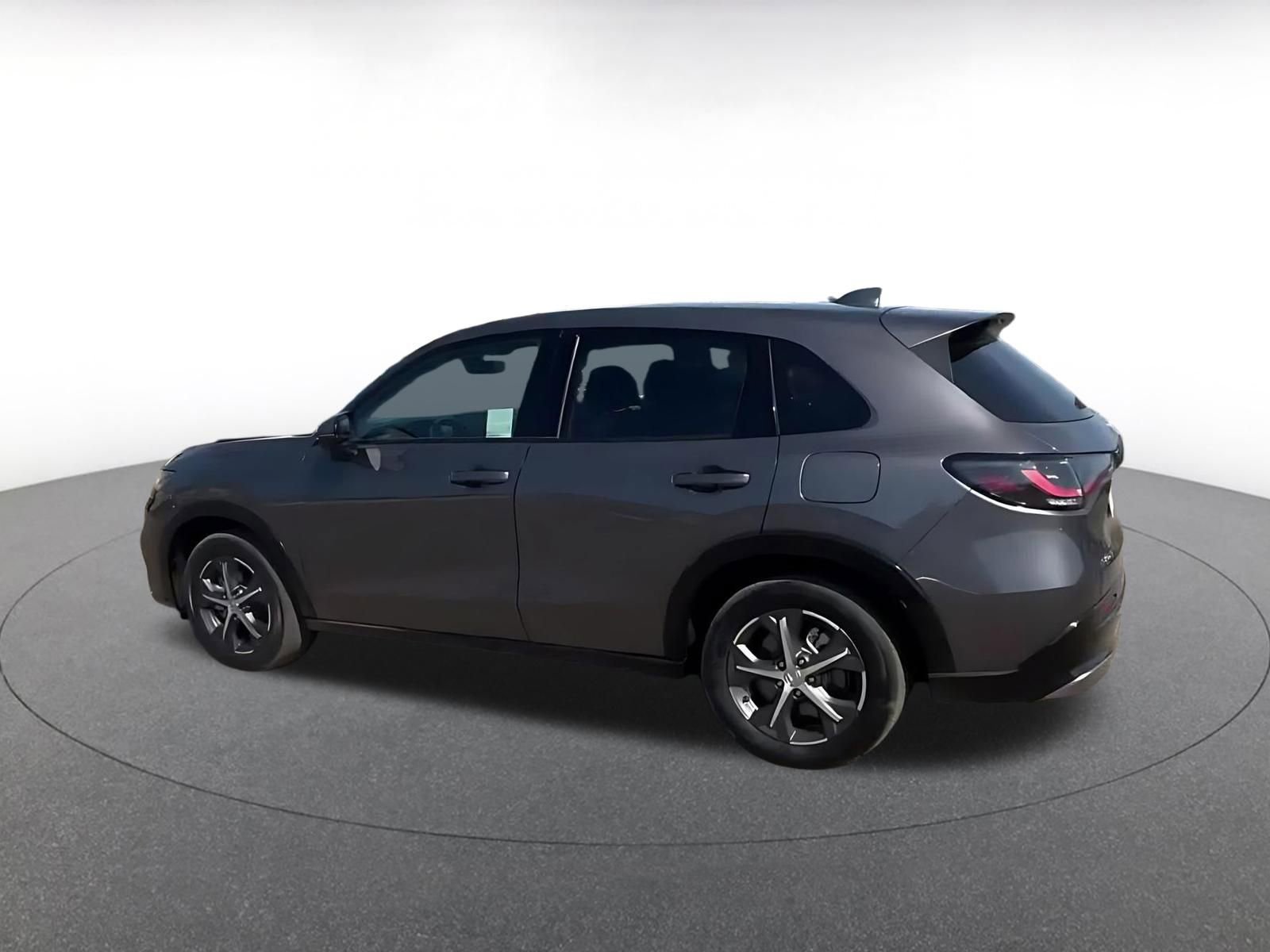 Used 2025 Honda HR-V EX-L image 10
