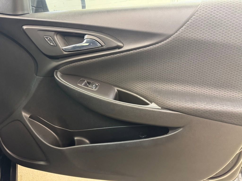 Used 2016 Chevrolet Malibu LS image 25