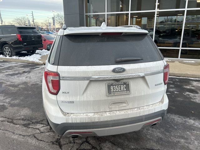Used 2016 Ford Explorer XLT w/ Equipment Group 202A image 14
