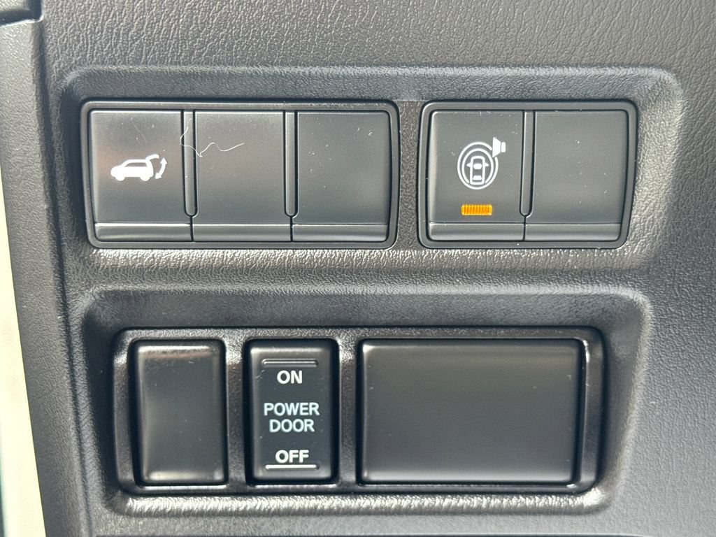 Used 2022 Nissan Armada SL w/ Captain's Chairs Package AWD/4WD image 34