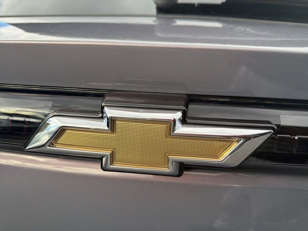 New 2026 Chevrolet Equinox EV LT image 36