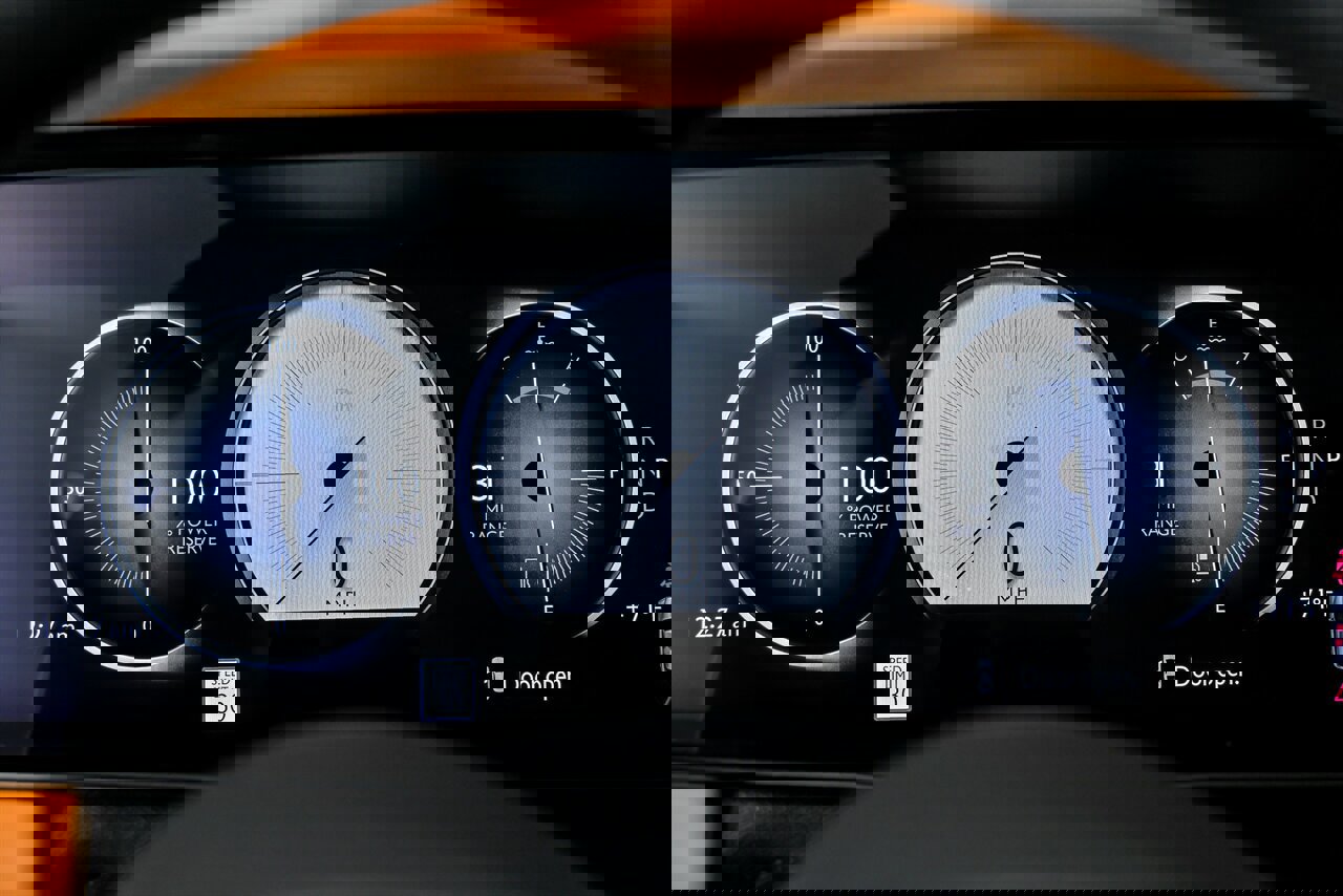 Used 2025 Rolls-Royce Cullinan image 29